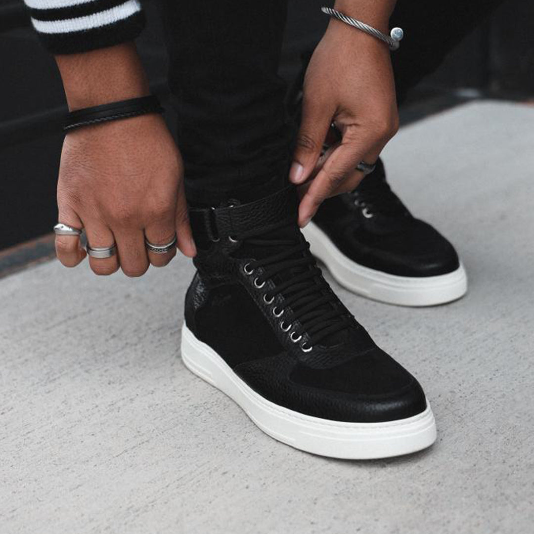 Black high top 2024 sneakers for men